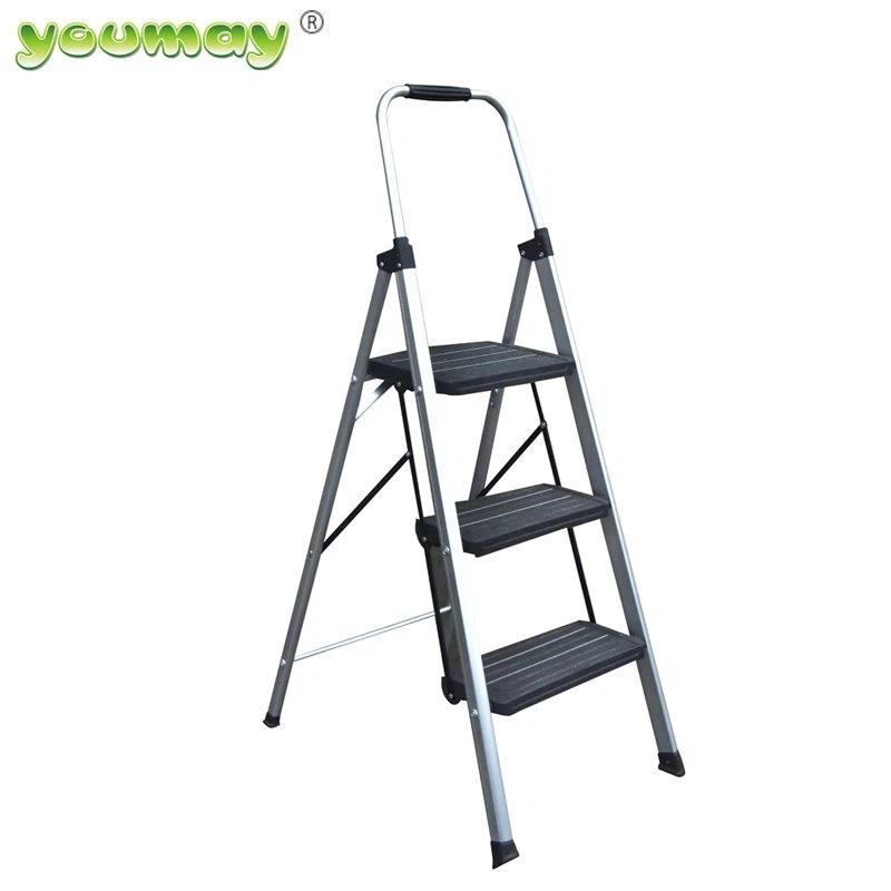 Retractable Step Ladder